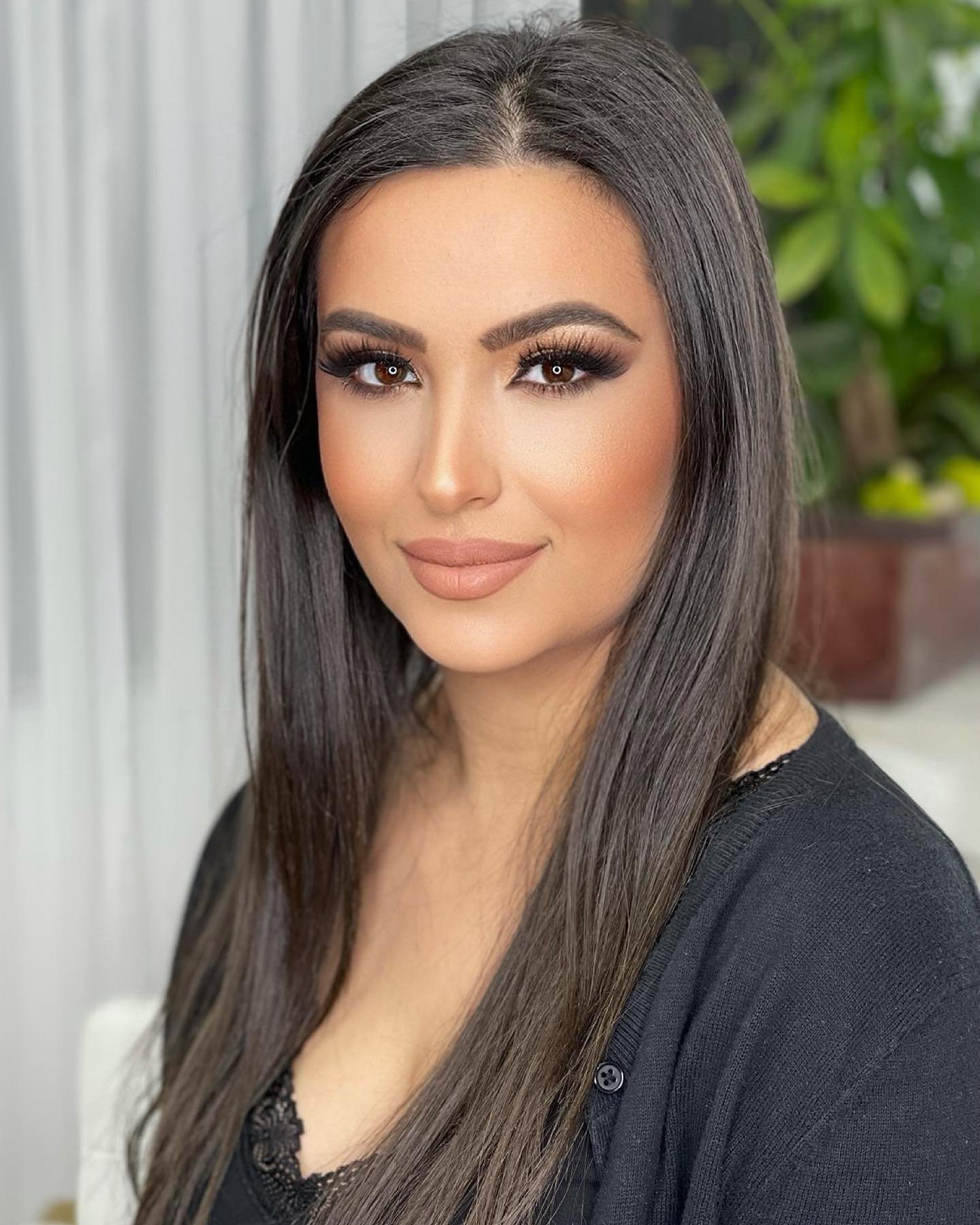 Glendale airbrush makeup artist