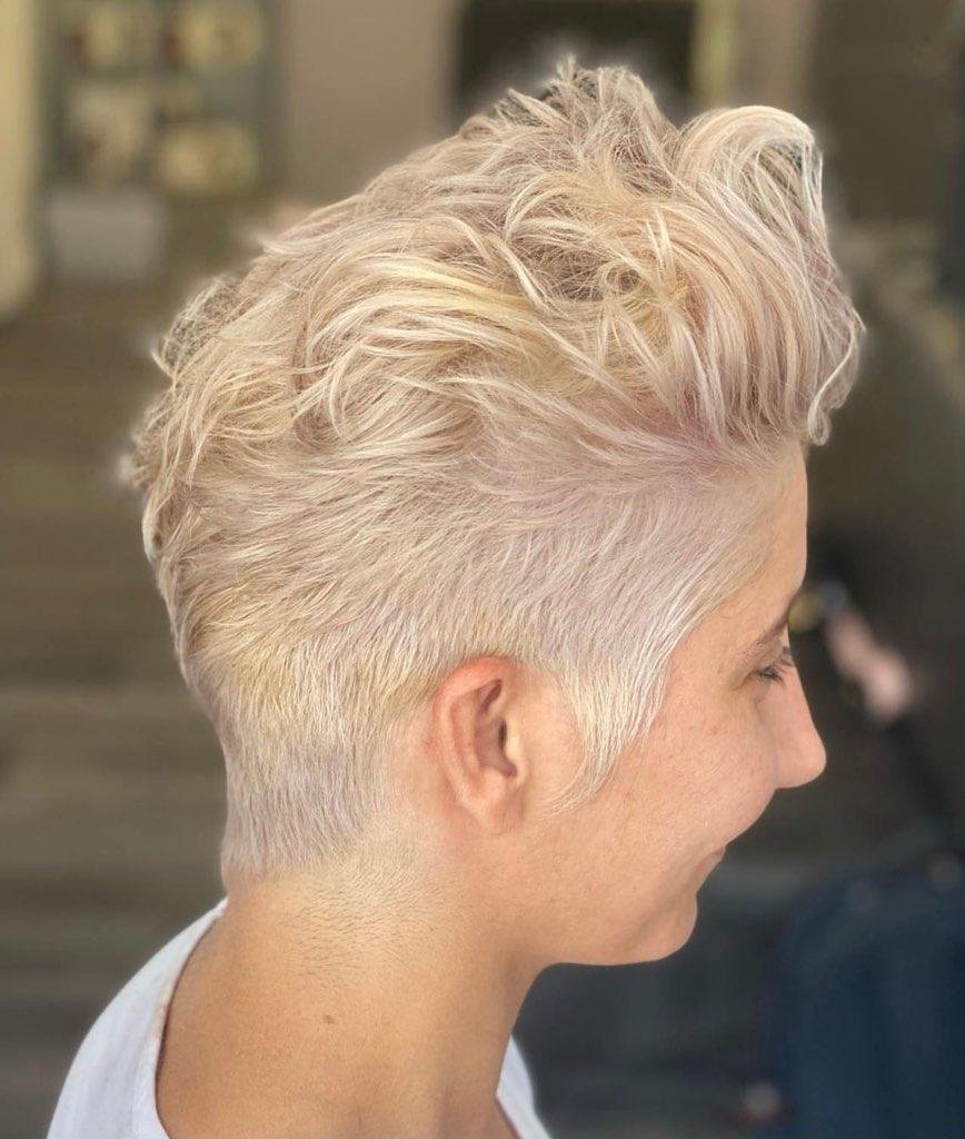 Best women haircut in Glendale